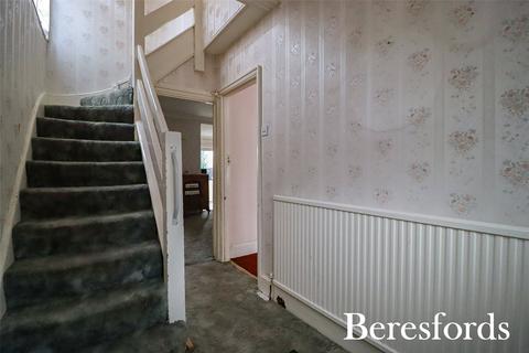 3 bedroom semi-detached house for sale, Argyle Gardens, Upminster, RM14