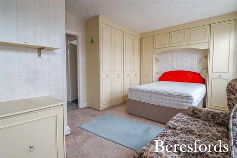57 Argyle Gardens, Upminster, RM14 3HH