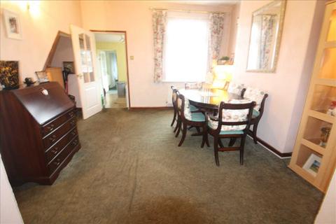 3 bedroom end of terrace house for sale, Milton Keynes MK12