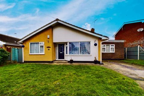 2 bedroom detached bungalow for sale, Taranto Road, Canvey Island, SS8