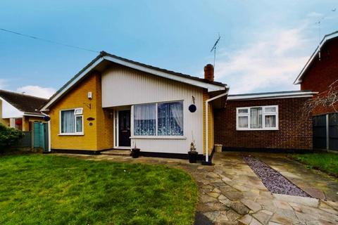 2 bedroom detached bungalow for sale, Taranto Road, Canvey Island, SS8