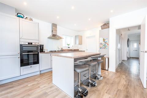 4 bedroom detached house for sale, Brampton View, Hampshire GU14