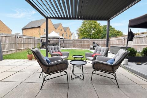 4 bedroom detached house for sale, Brampton View, Hampshire GU14