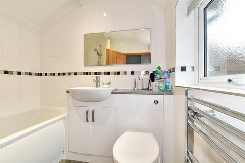 54 Maypole Road, Ashurst Wood, East Grinstead, RH19 3QY