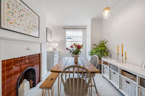 55 Stapleton Road, London, SW17 8AY