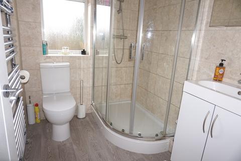 18 Stanton Close, Epsom, KT19 9NP