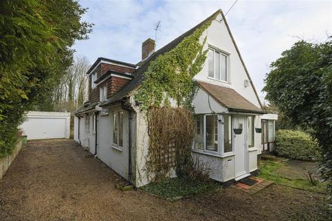 3 bedroom detached house for sale, The Anchorage, Kingsdown Hill, Kingsdown