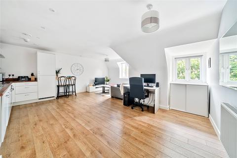 1 bedroom flat for sale, Molesey Road, Hersham, Surrey, KT12