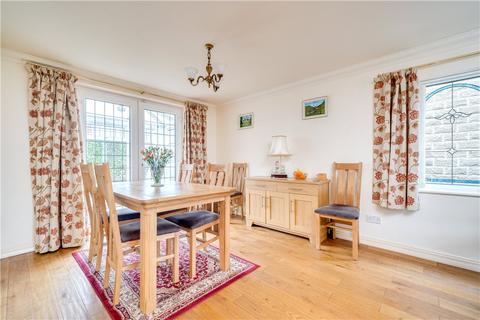 The Orchard Springfield Road, Baildon, Shipley, BD17 5LZ