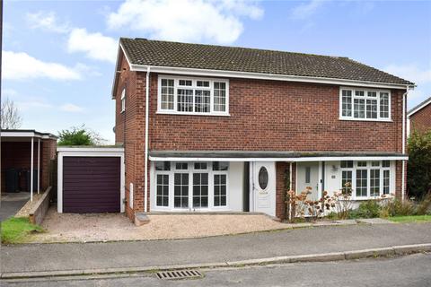 3 bedroom semi-detached house for sale, Walnut Crescent, Malvern WR14