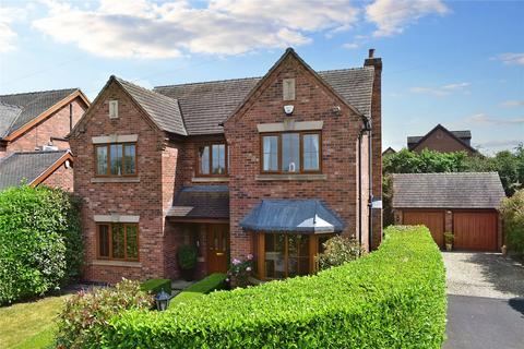 5 bedroom detached house for sale - Norton Road, Broomhall WR5