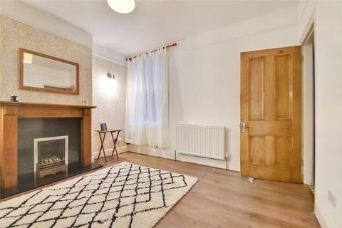 3 bedroom semi-detached house for sale - Worcester, Worcestershire WR5