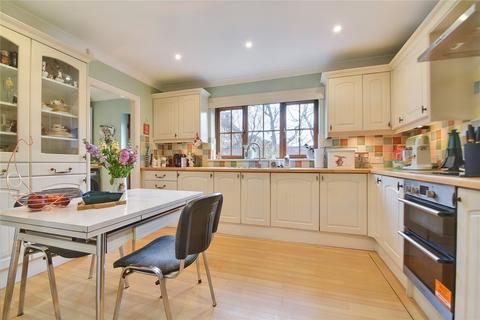 4 bedroom detached house for sale - Norton Road, Broomhall WR5