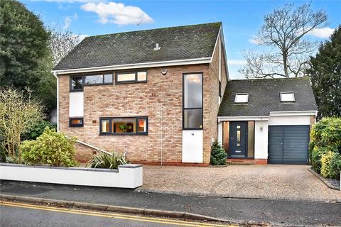 3 bedroom detached house for sale, Swinton Lane, Worcestershire WR2