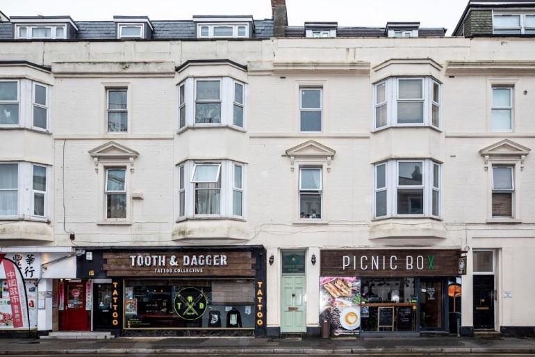 Modern one bed flat Central Bournemouth 1 bed flat to rent £850 pcm