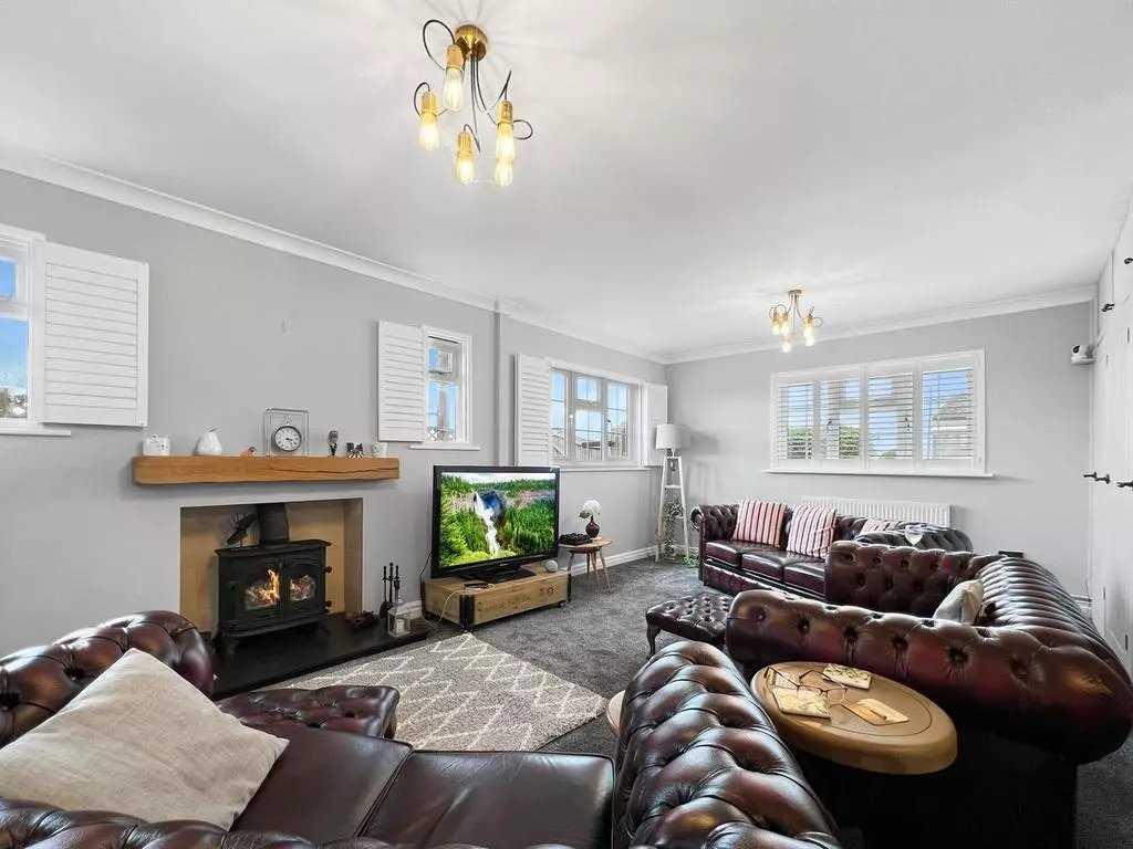 L Shaped Lounge