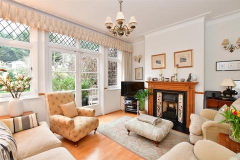 5 bedroom semi-detached house for sale, Falmouth Gardens, Ilford, Essex