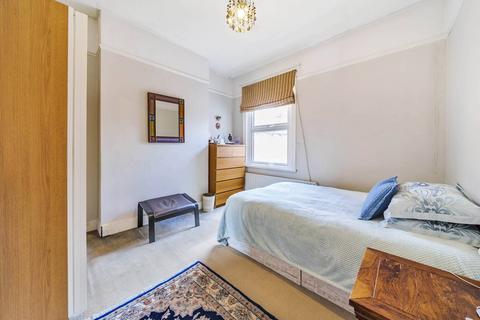 4 bedroom terraced house for sale, Moyser Road, Furzedown, London, SW16