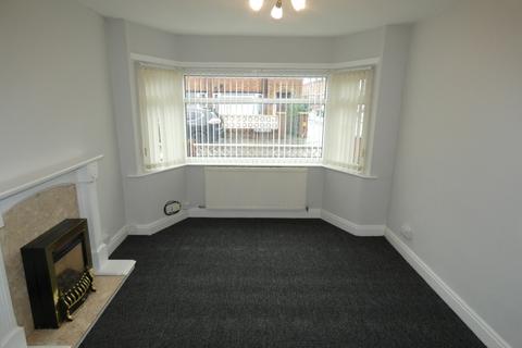 3 bedroom terraced house to rent, AVON PLACE, BLACKPOOL, FY1 2QX