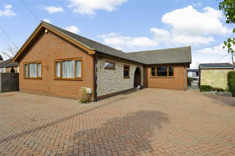 4 bedroom detached bungalow for sale, Friars Close, Tankerton, Whitstable