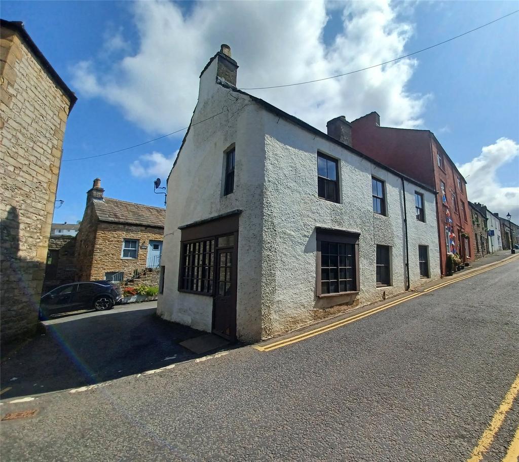 Alston, Cumbria CA9 2 bed end of terrace house for sale £145,000