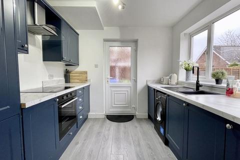 14 Bayons Avenue, Grimsby, DN33 3LN