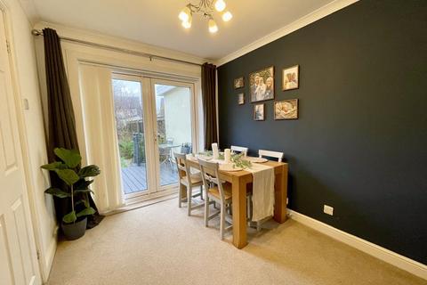 14 Bayons Avenue, Grimsby, DN33 3LN