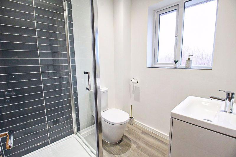 Ensuite shower room