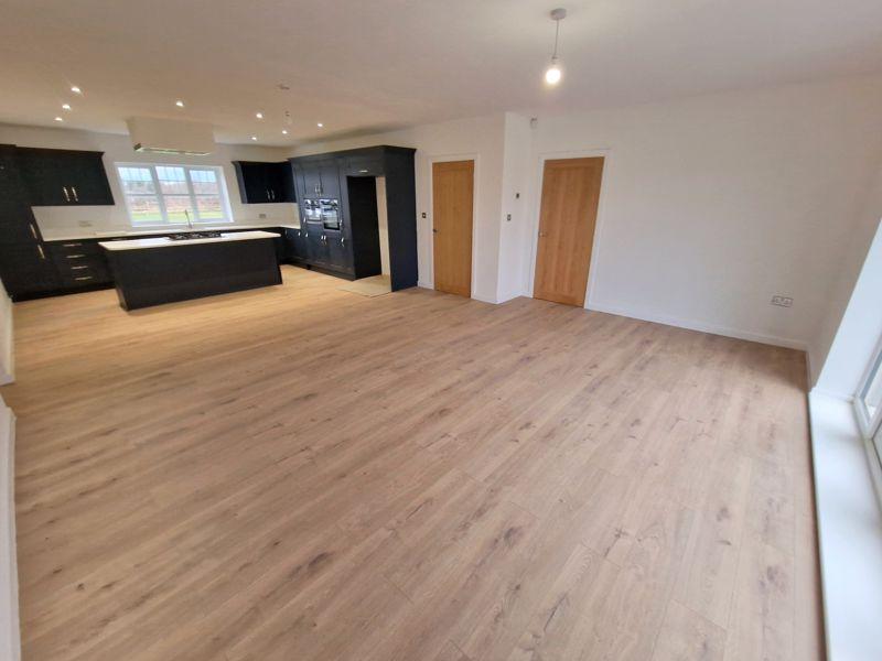 Kitchen Family Room
