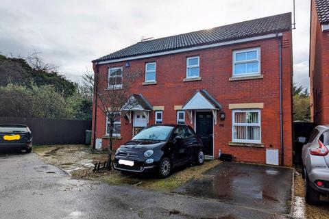 3 bedroom semi-detached house for sale - Windfall Way, Longlevens, Gloucester