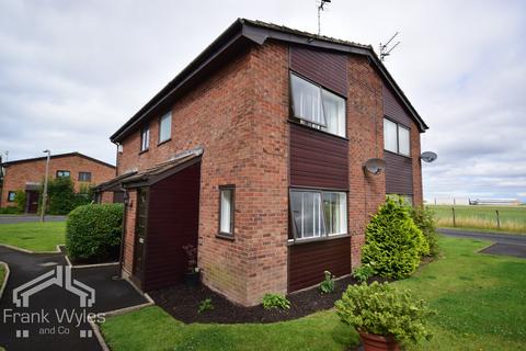 1 bedroom end of terrace house for sale, Calder Close, Lytham St. Annes