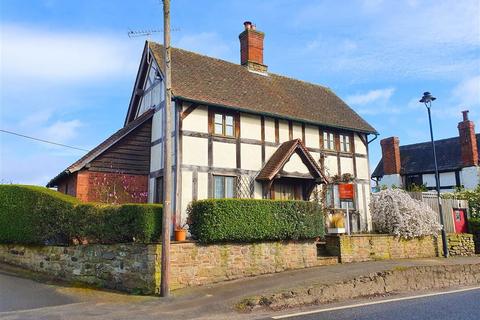 3 bedroom detached house for sale, East Street, Pembridge, Leominster, Herefordshire, HR6 9HA