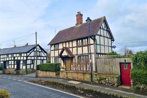 3 bedroom detached house for sale, East Street, Pembridge, Leominster, Herefordshire, HR6 9HA