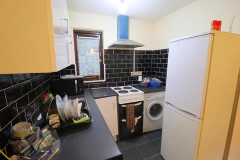 Studio for sale, Colin Road, Round Green, Luton, Bedfordshire, LU2 7SG