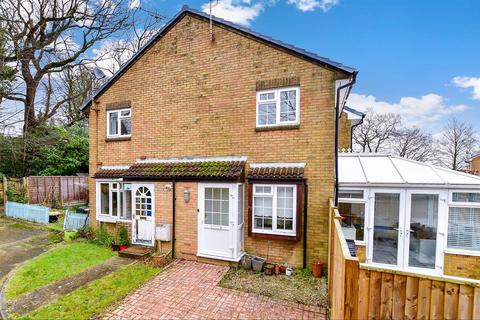 1 bedroom end of terrace house for sale, Oakfields, Worth, Crawley, West Sussex