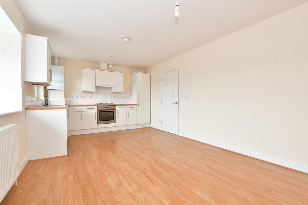 Kitchen/ Living Room