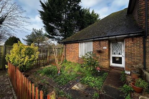 1 bedroom bungalow for sale, Springfield Gardens, Worthing, West Sussex, BN13 2DF