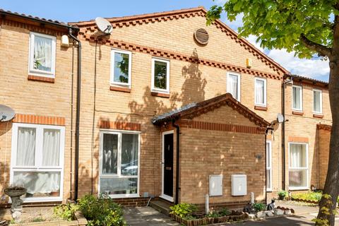 2 bedroom terraced house for sale, Courtland Grove, London