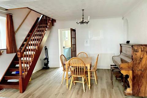 2 bedroom end of terrace house for sale, Cory Street, Sketty, Swansea