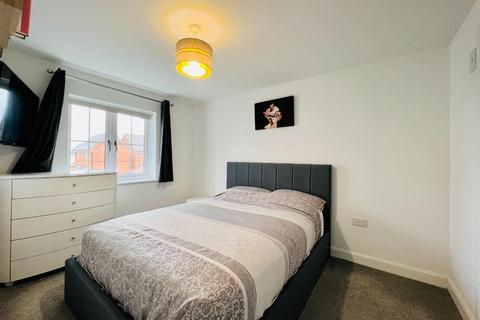 33 Lake Drive, Hythe, CT21 4BN