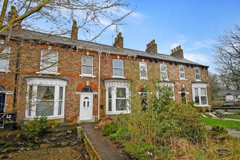 3 bedroom terraced house for sale, Princess Road, Ripon