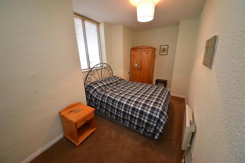 1 bedroom flat for sale, Warwick House, The Norton