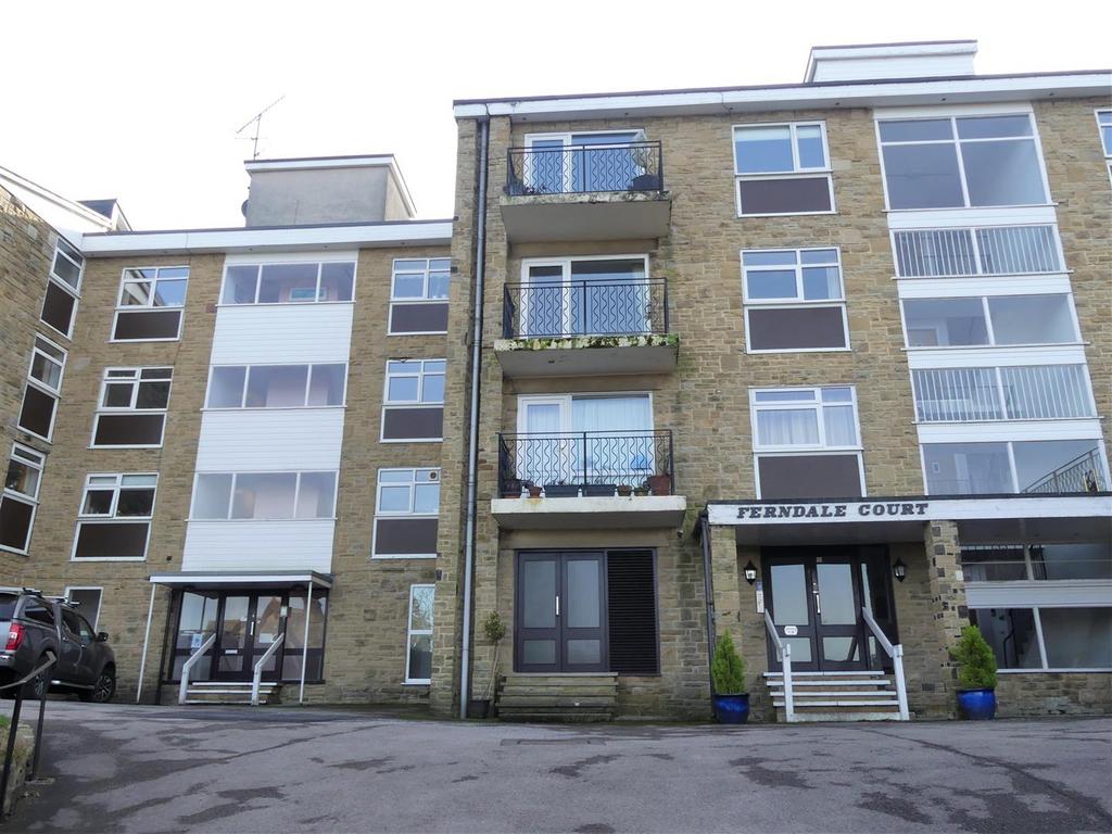 Parish Ghyll Drive, Ilkley LS29 3 bed apartment to rent £1,195 pcm (£276 pw)