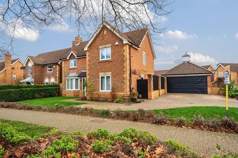 4 bedroom property for sale, Chestnut Close, Kings Hill, West Malling