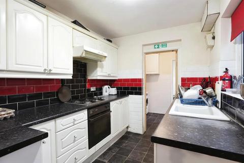 4 bedroom terraced house for sale, Abercromby Avenue, High Wycombe HP12