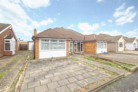 53 Winton Drive, Cheshunt, Waltham Cross, EN8 9JR