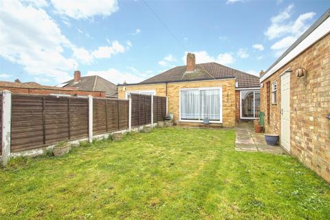 53 Winton Drive, Cheshunt, Waltham Cross, EN8 9JR