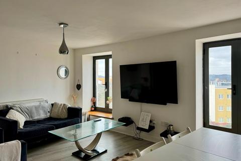 1 bedroom flat for sale - Queens Road, Penarth