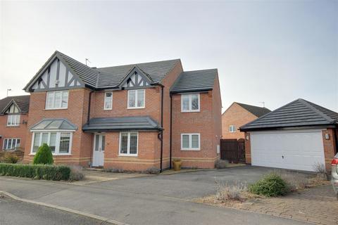 5 bedroom detached house for sale, Lowerdale, Elloughton