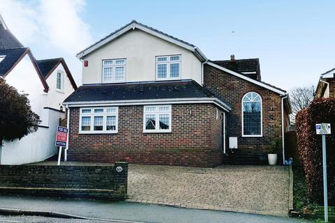 4 bedroom detached house for sale, Rayleigh Road, Hutton, Brentwood